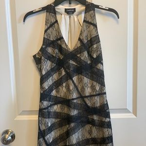 bebe lace mini formal dress size 4